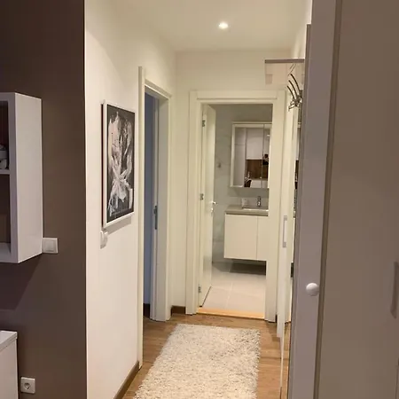 Waterfront Premium *